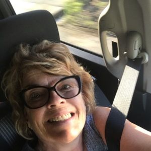 Meet your Posher, Vivian